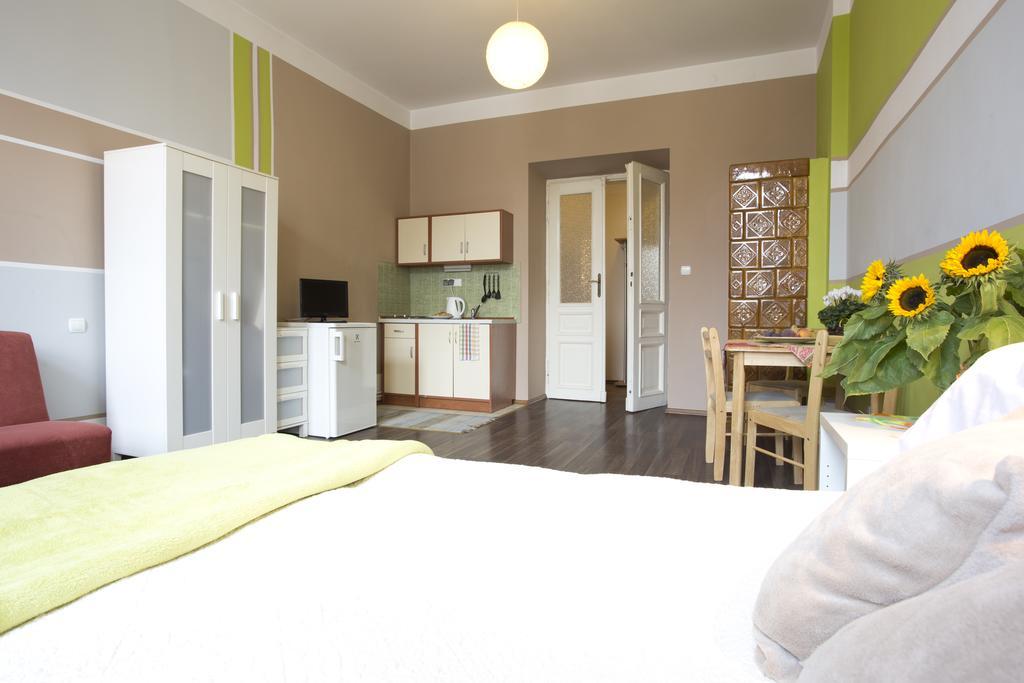 Krakow Townhouse Apartment ภายนอก รูปภาพ