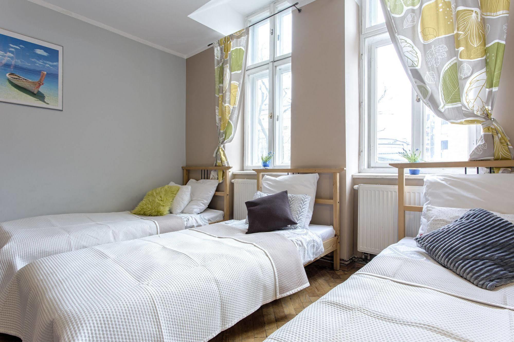 Krakow Townhouse Apartment ภายนอก รูปภาพ